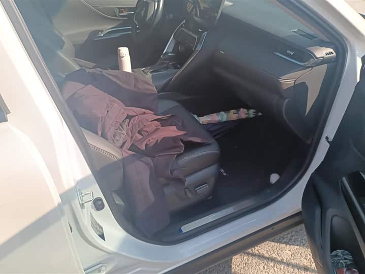 Фото 8 - Toyota Venza