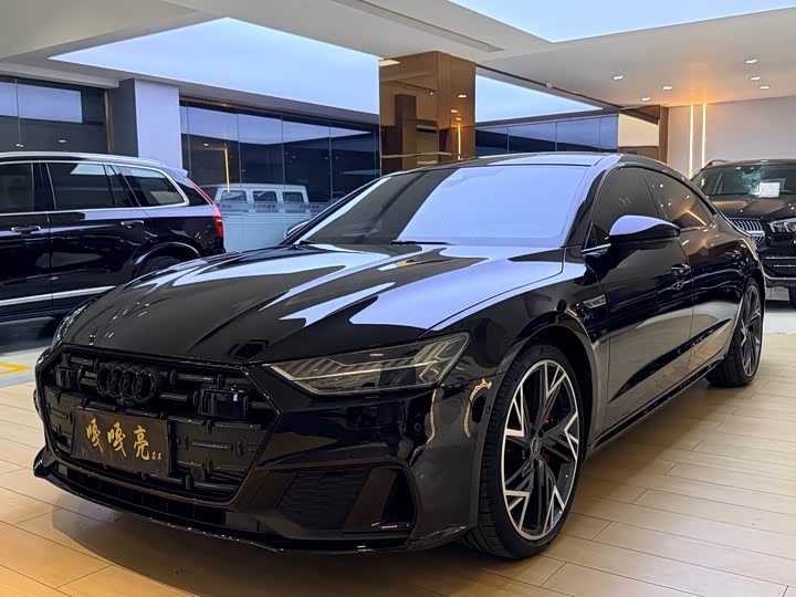 Фото 1 - Audi A7L