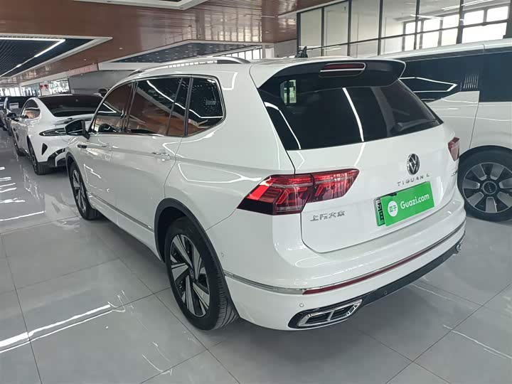 Фото 5 - Volkswagen Tiguan L Hybrid