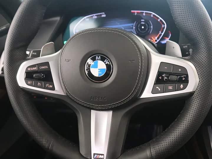 Фото 6 - BMW X7