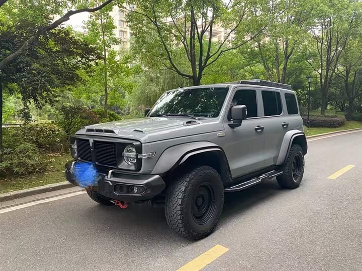 Фото 1 - Tank 300