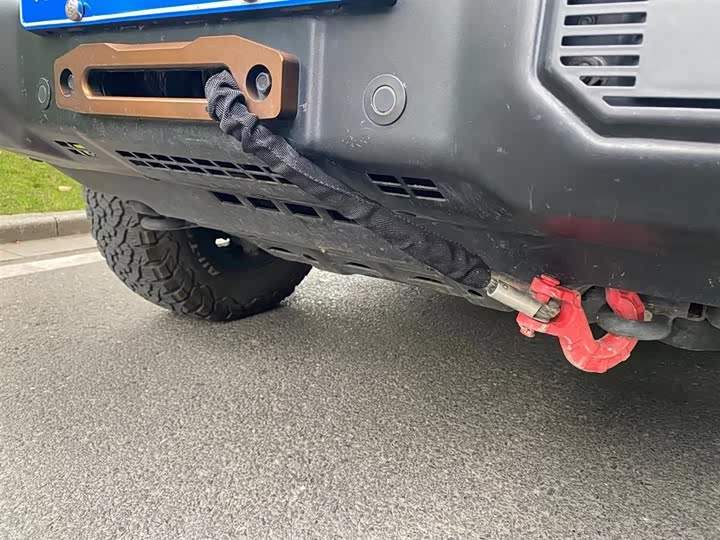 Фото 9 - Tank 300