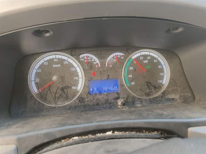 Фото 4 - Foton G7 EV