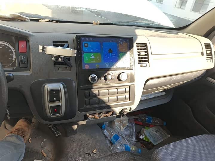 Фото 6 - Foton G7 EV