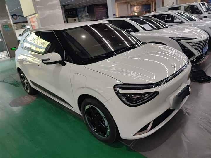 Фото 4 - Dongfeng Nammi 01