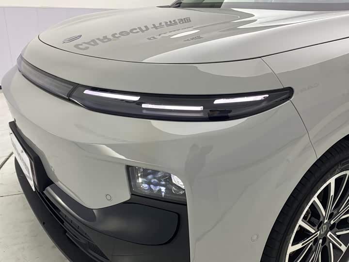 Фото 9 - Leapmotor B10