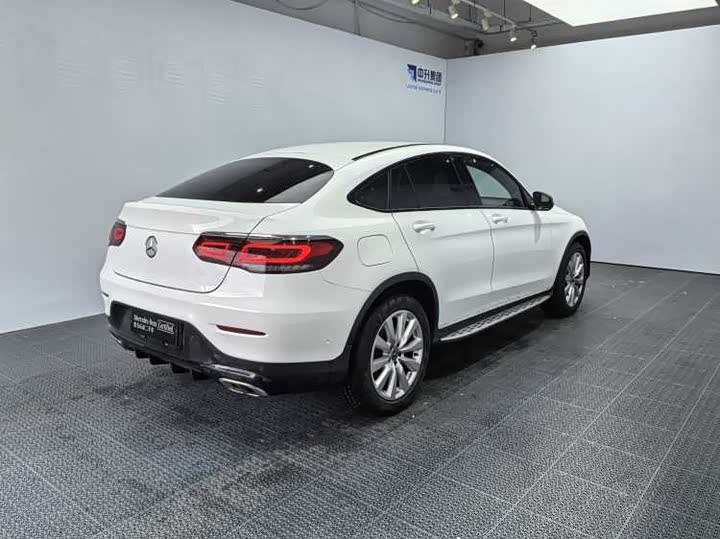 Фото 3 - Mercedes-Benz GLC-Class Coupe