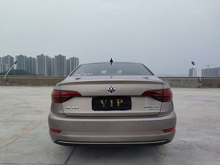 Фото 4 - Volkswagen Sagitar L