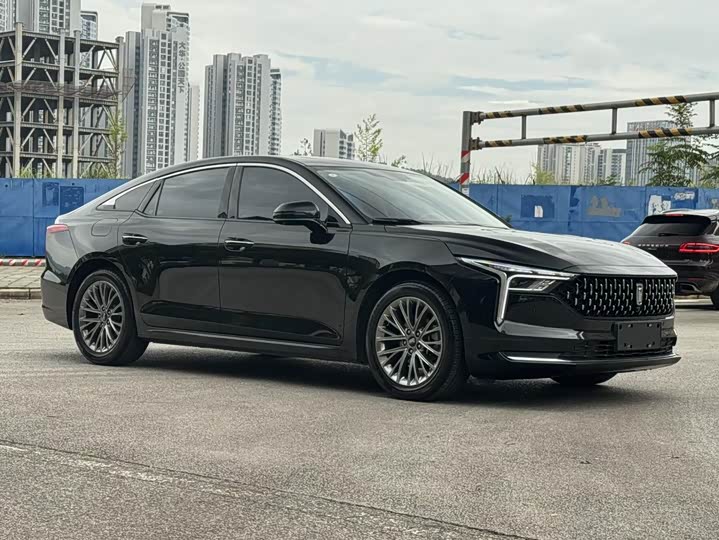 Фото 3 - Bestune B70