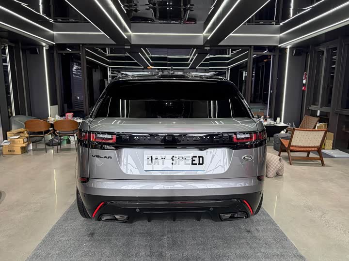 Фото 7 - Land Rover Range Rover Velar