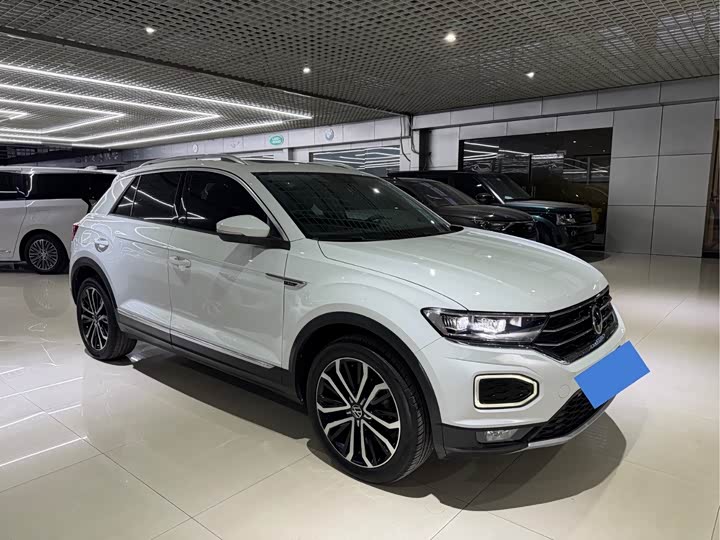 Фото 3 - Volkswagen T-Roc
