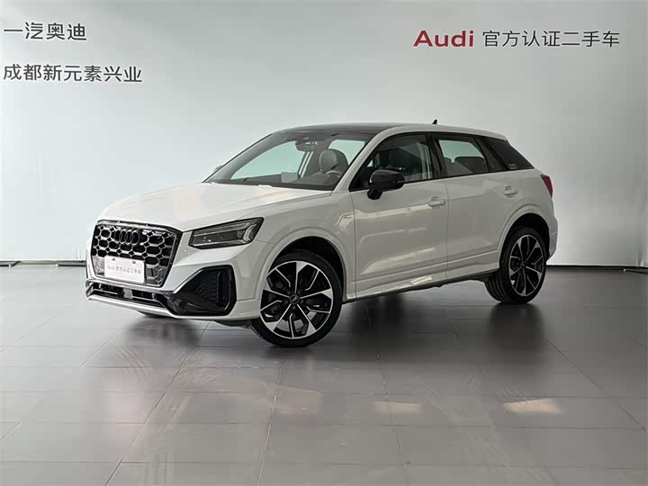 Фото 1 - Audi Q2L