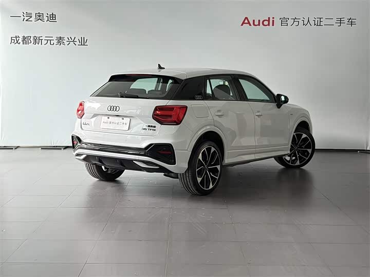 Фото 4 - Audi Q2L