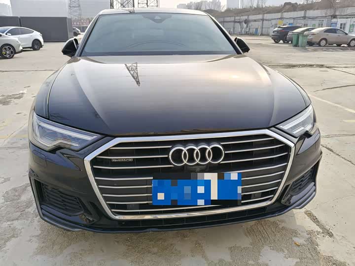 Фото 2 - Audi A6L