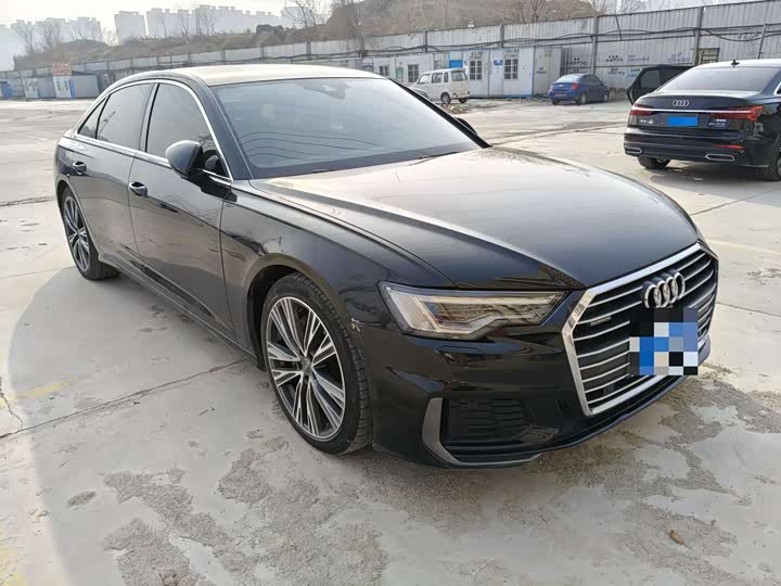 Фото 3 - Audi A6L
