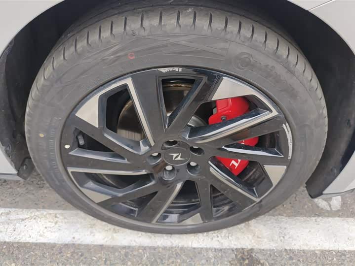 Фото 6 - Dongfeng Yipai eπ 007