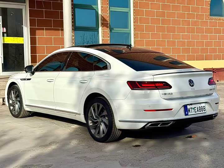 Фото 7 - Volkswagen CC