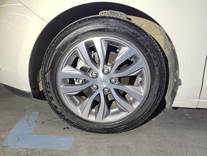 Фото 6 - Buick Excelle GT