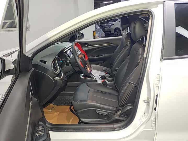 Фото 9 - Buick Excelle GT