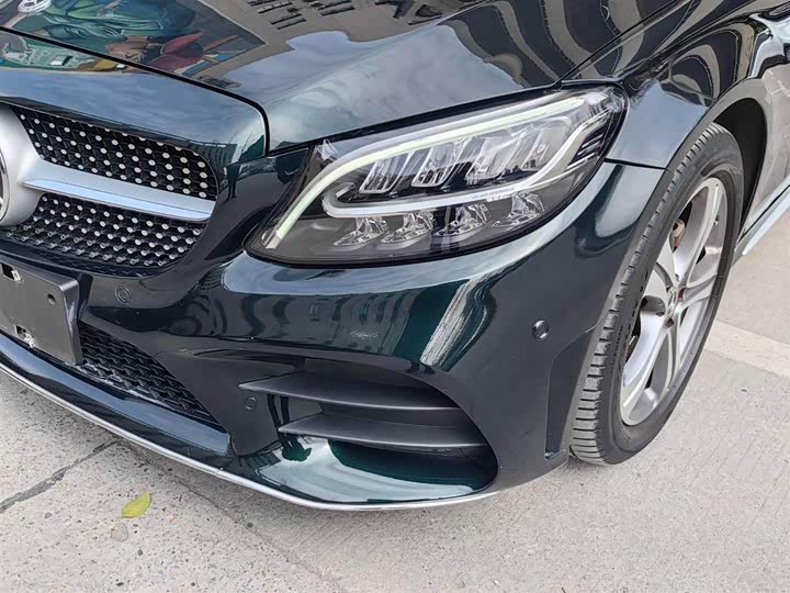 Фото 4 - Mercedes-Benz C-Class