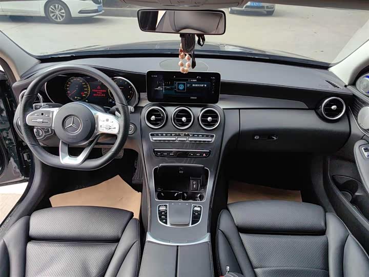 Фото 7 - Mercedes-Benz C-Class