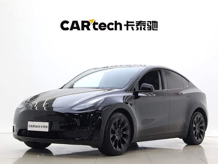 Фото 1 - Tesla Model Y