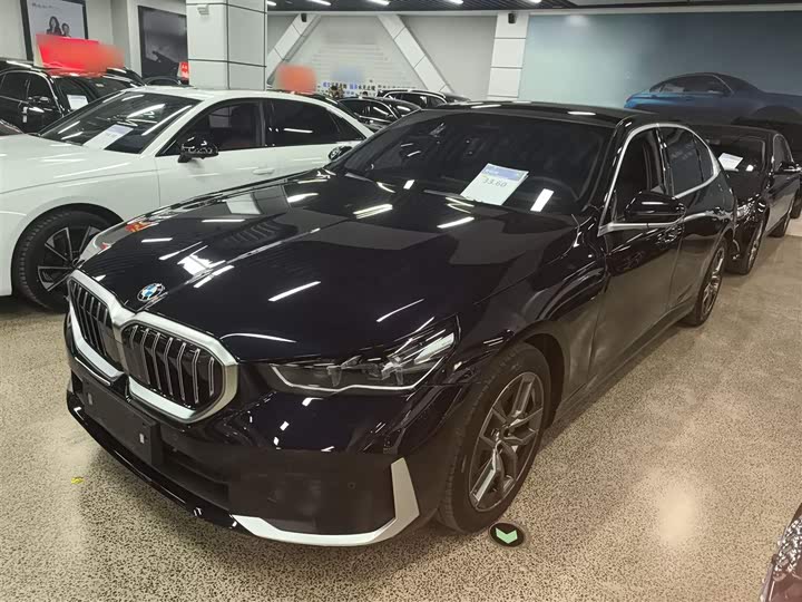 Фото 2 - BMW 5 Series