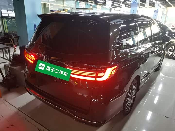 Фото 7 - Honda Elysion