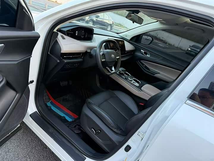 Фото 7 - Changan CS55 Plus