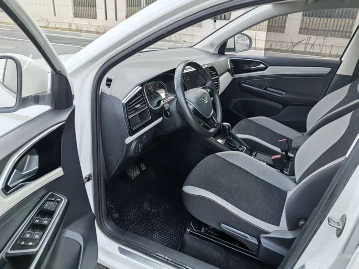 Фото 7 - Jetta VS7