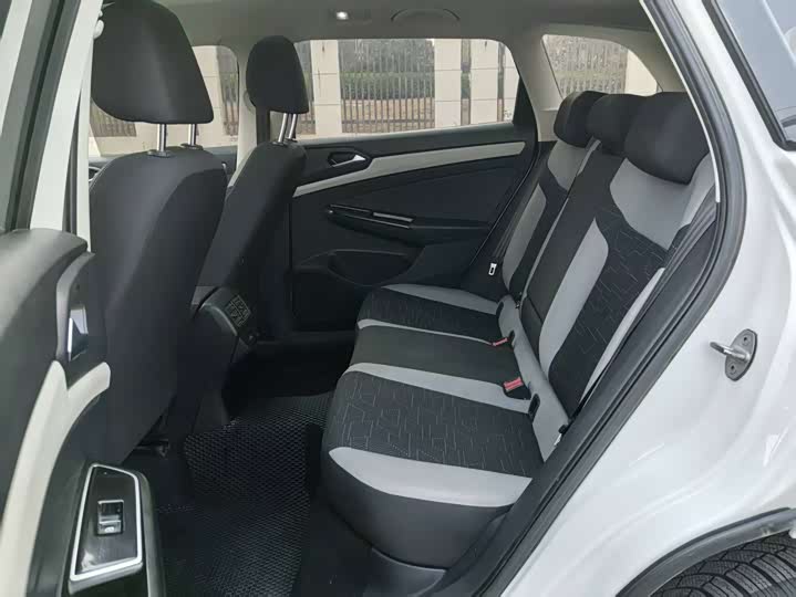 Фото 9 - Jetta VS7