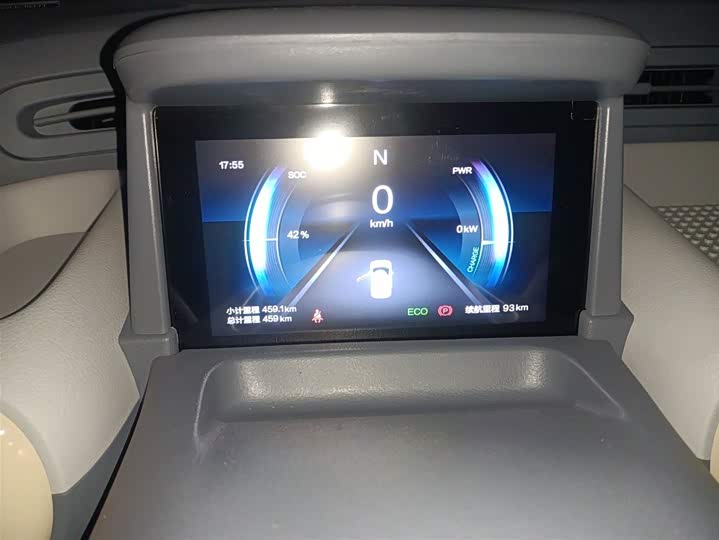 Фото 4 - Bestune Pony