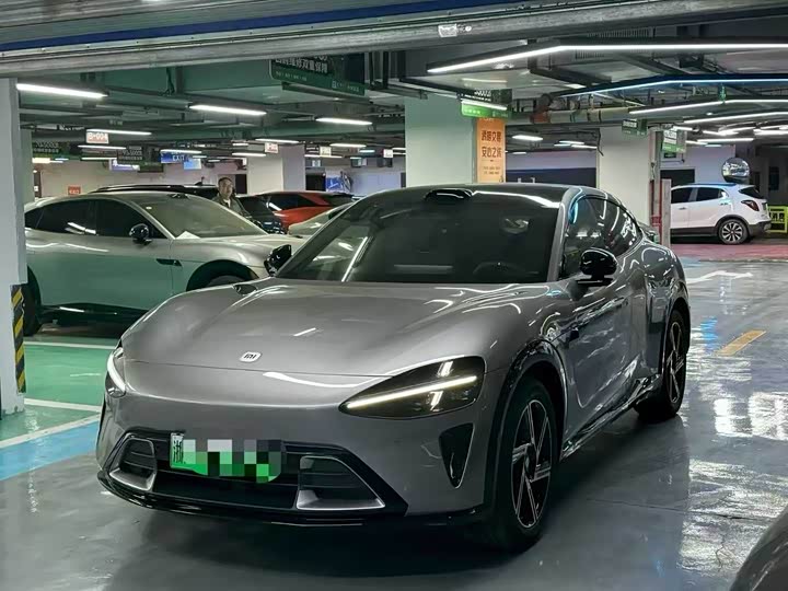 Фото 1 - Xiaomi YU7