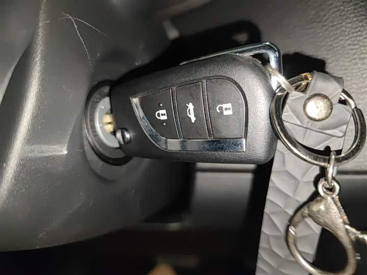 Фото 9 - Toyota Levin