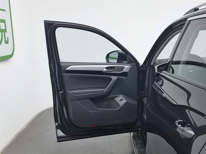 Фото 8 - Volkswagen Tayron