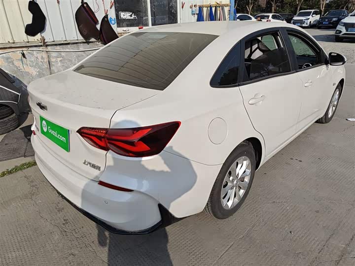 Фото 7 - Chevrolet Monza