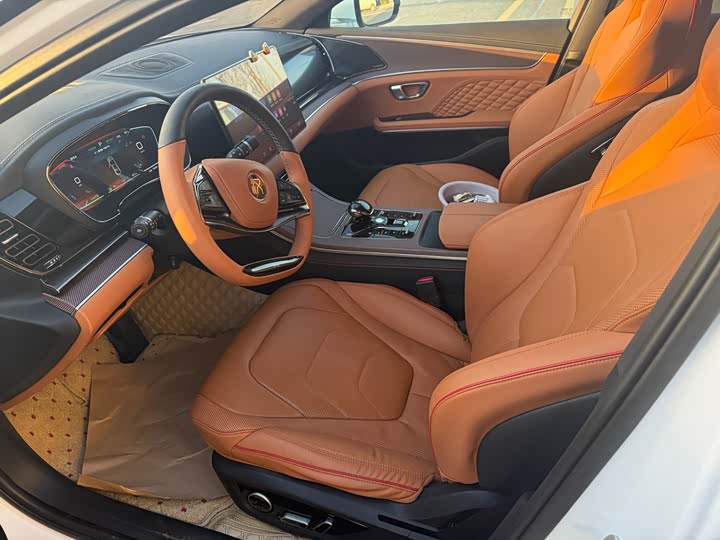 Фото 4 - BYD Han