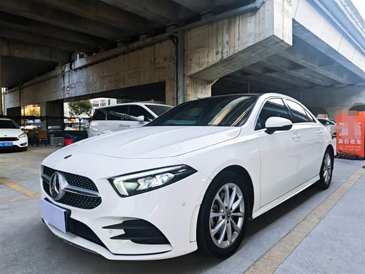 Фото 1 - Mercedes-Benz A-Class