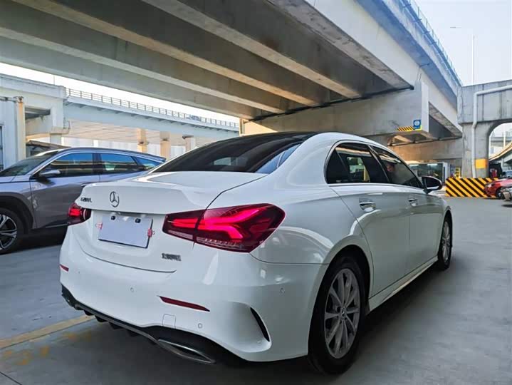 Фото 7 - Mercedes-Benz A-Class