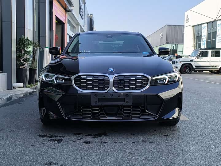 Фото 3 - BMW 3 Series