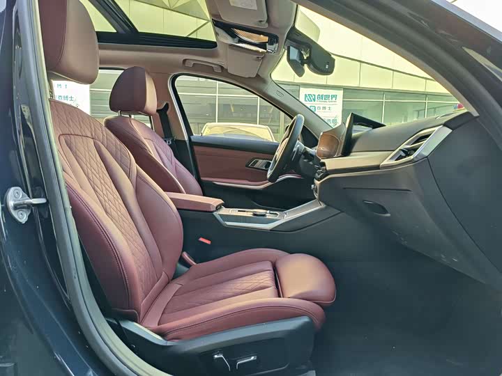 Фото 7 - BMW 3 Series