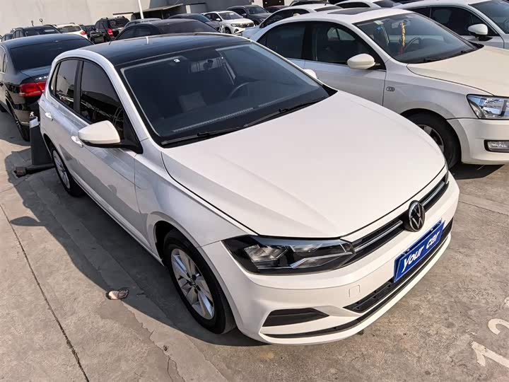 Фото 3 - Volkswagen Polo