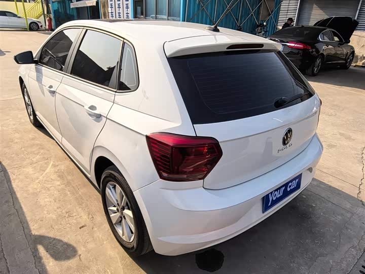 Фото 4 - Volkswagen Polo