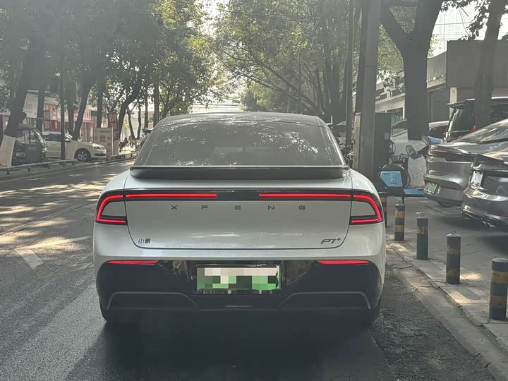 Фото 8 - XPeng F57