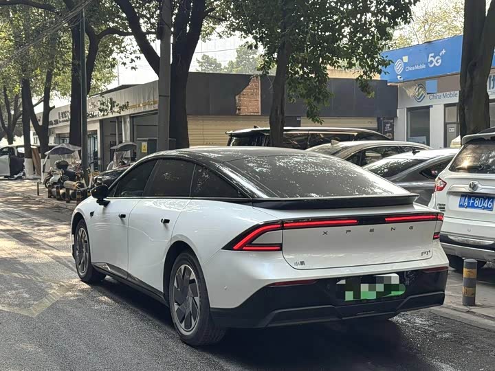 Фото 9 - XPeng F57