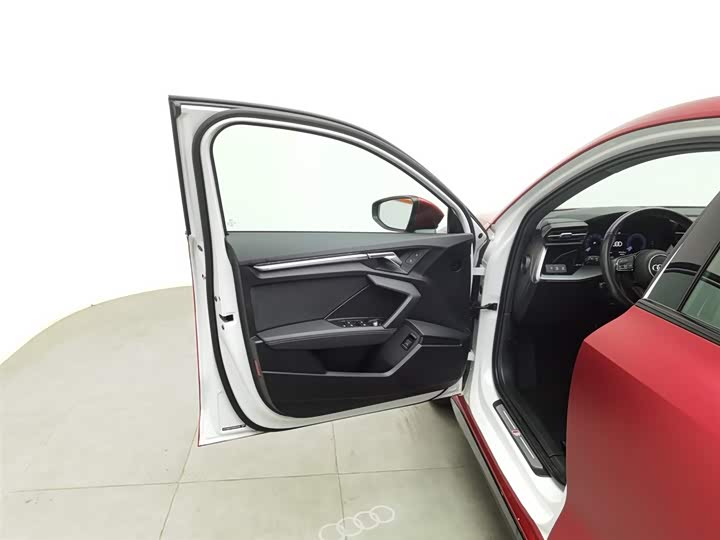 Фото 8 - Audi A3