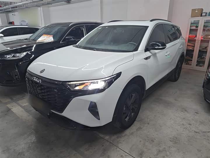 Фото 1 - Dongfeng Aeolus AX7