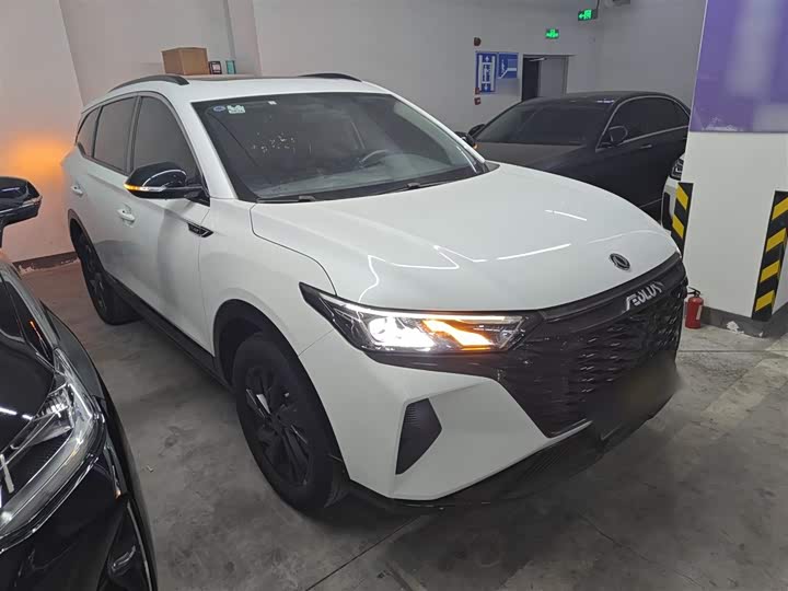 Фото 4 - Dongfeng Aeolus AX7