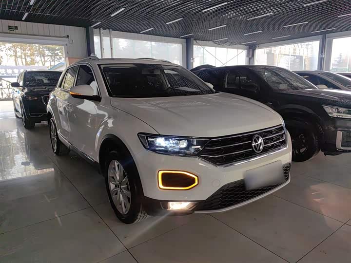 Фото 4 - Volkswagen T-Roc