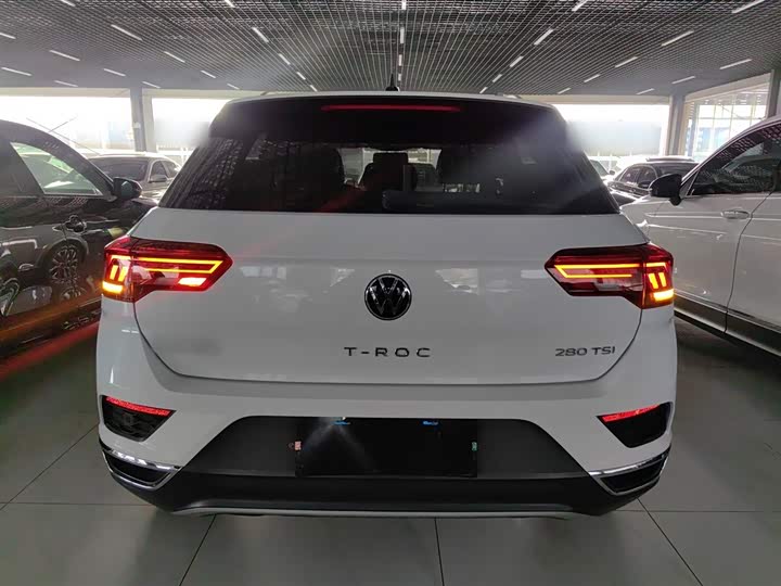 Фото 6 - Volkswagen T-Roc